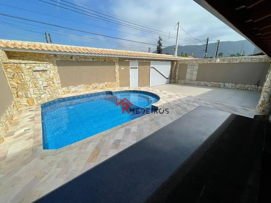 Foto 4 de Sobrado com 6 quartos à venda, 320m2 em Praia Grande - SP
