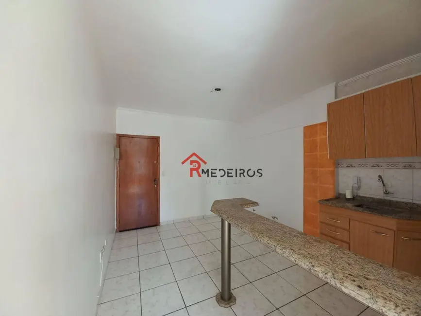 Foto 3 de Kitnet com 1 quarto à venda, 30m2 em Ocian, Praia Grande - SP
