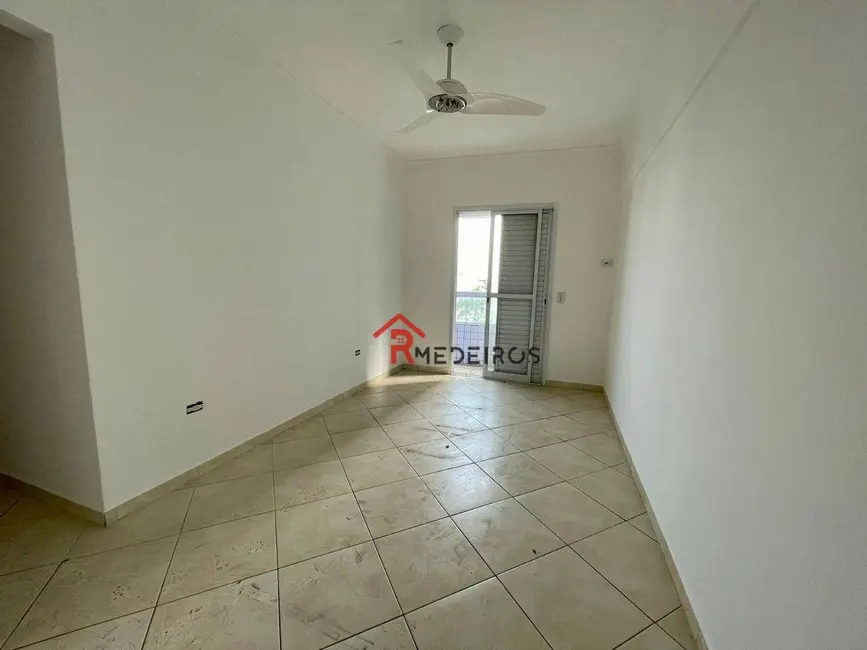 Foto 4 de Apartamento com 2 quartos à venda, 90m2 em Maracanã, Praia Grande - SP