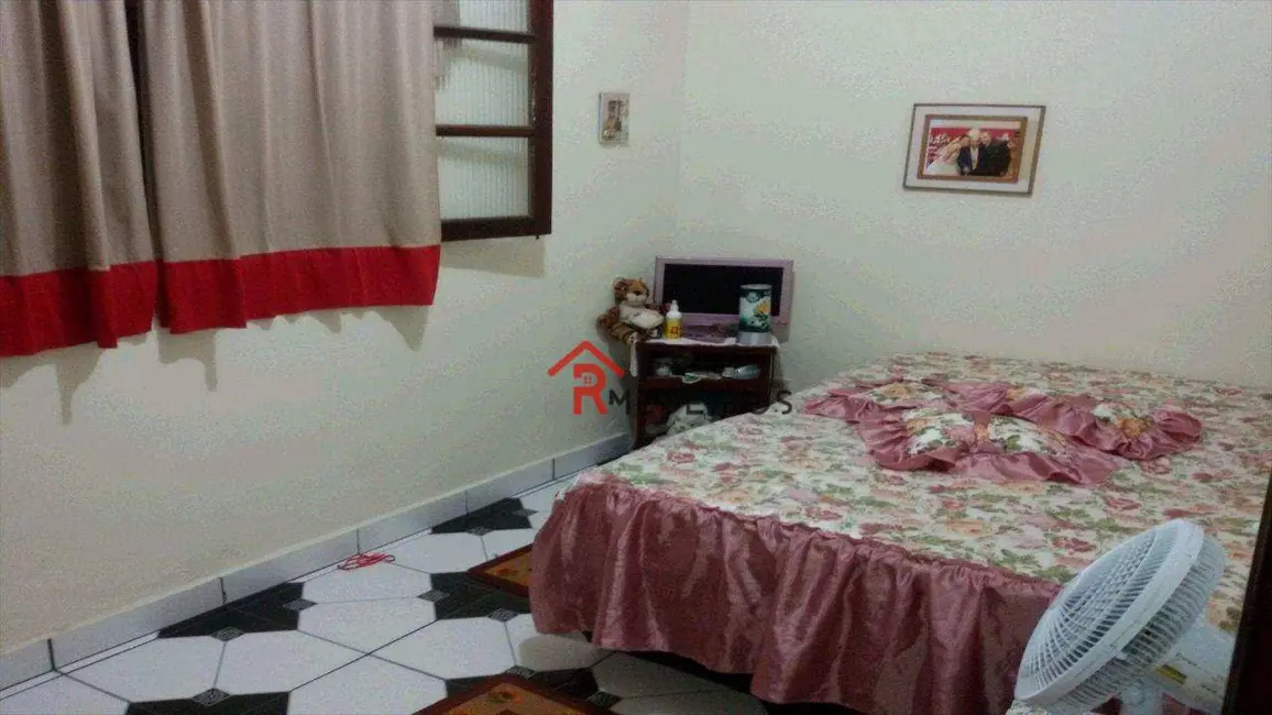 Foto 8 de Casa com 2 quartos à venda, 90m2 em Caiçara, Praia Grande - SP