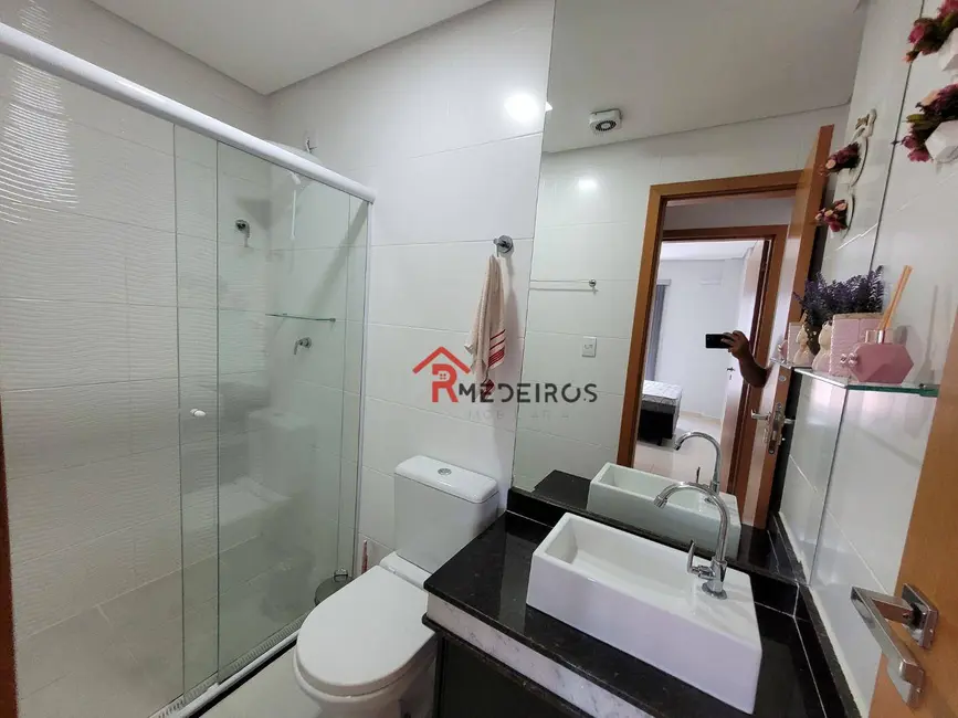 Foto 9 de Apartamento com 2 quartos à venda, 78m2 em Mongagua - SP