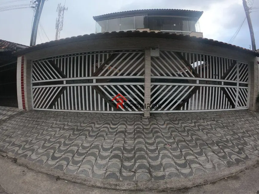 Foto 1 de Casa de Condomínio com 2 quartos à venda, 85m2 em Aviação, Praia Grande - SP