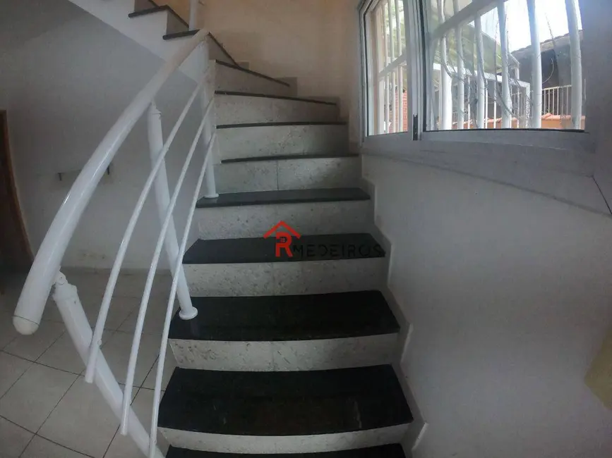 Foto 9 de Casa de Condomínio com 2 quartos à venda, 85m2 em Aviação, Praia Grande - SP