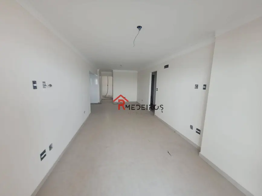 Foto 3 de Apartamento com 3 quartos à venda, 130m2 em Maracanã, Praia Grande - SP