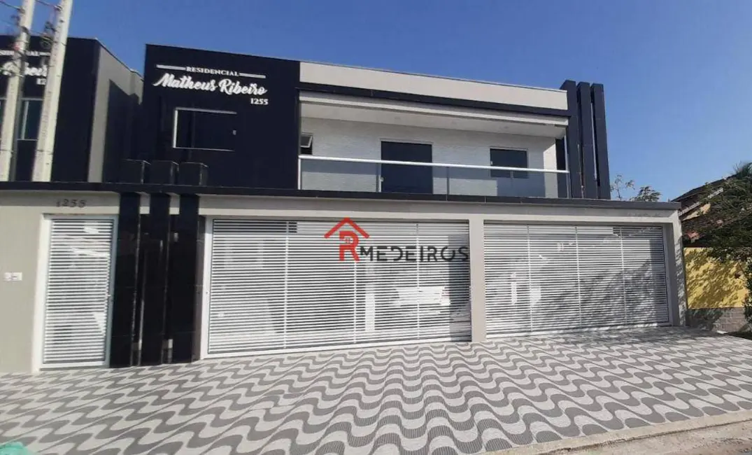 Casa com 2 quartos à venda, 65m2 em Praia Grande - SP - imagem 1 Foto 1 de Casa com 2 quartos à venda, 65m2 em Praia Grande - SP