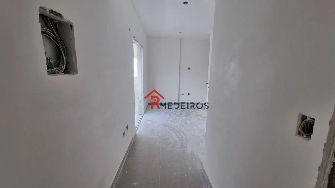 Foto 2 de Apartamento com 2 quartos à venda, 75m2 em Praia Grande - SP