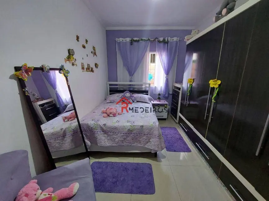 Foto 9 de Casa com 2 quartos à venda, 125m2 em Praia Grande - SP