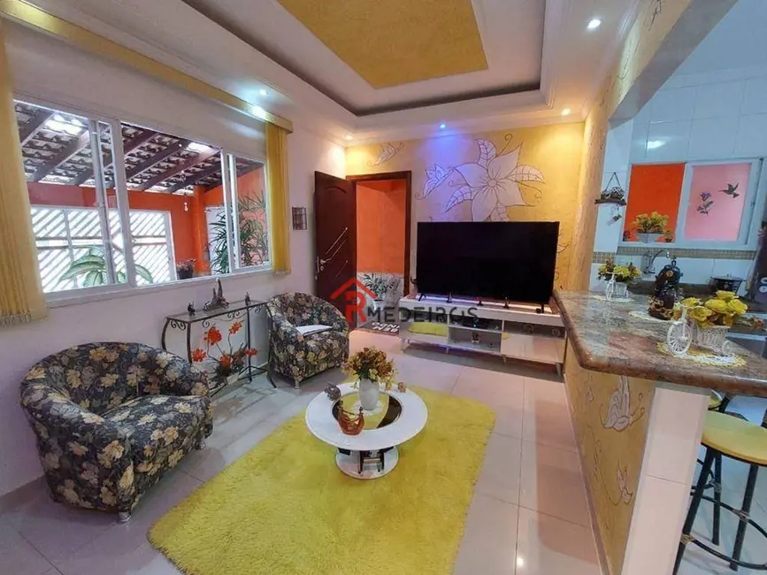 Foto 4 de Casa com 2 quartos à venda, 125m2 em Praia Grande - SP