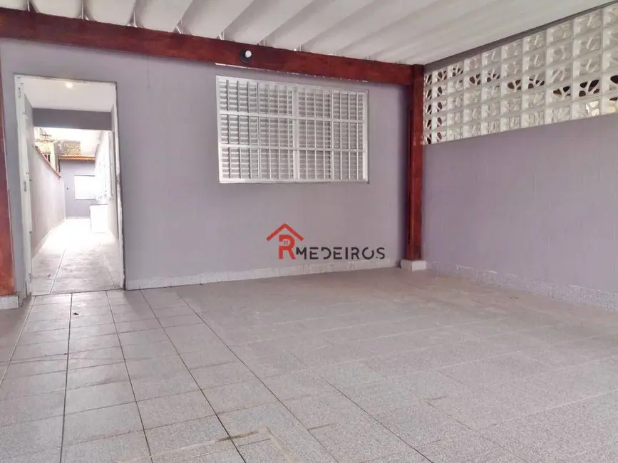 Foto 2 de Casa com 2 quartos à venda, 150m2 em Aviação, Praia Grande - SP