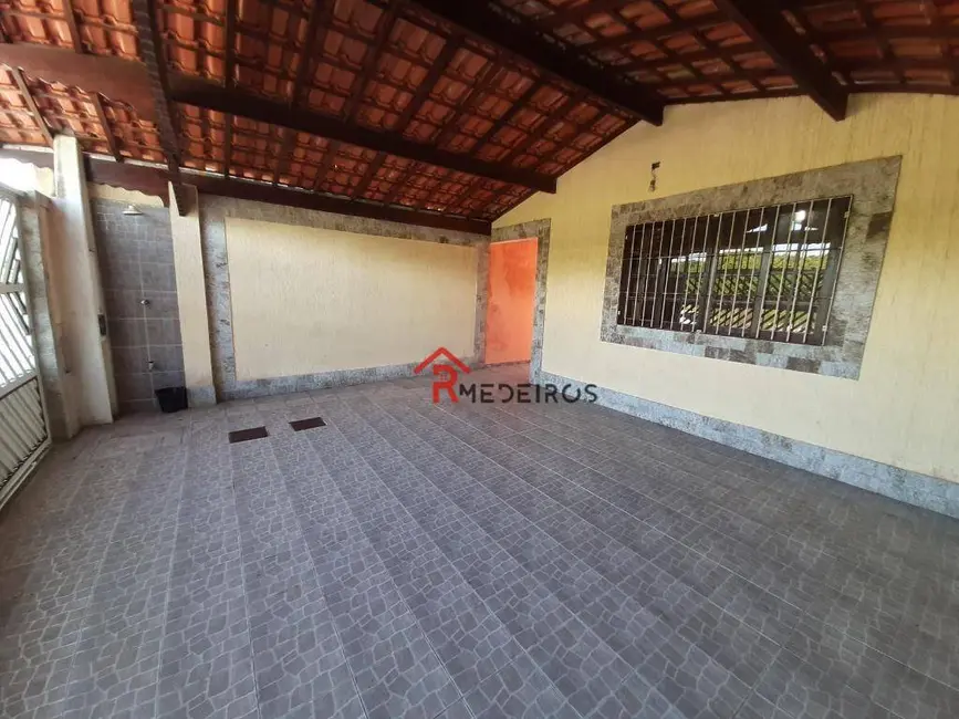 Casa com 3 quartos à venda, 163m2 em Mirim, Praia Grande - SP - imagem 1 Foto 1 de Casa com 3 quartos à venda, 163m2 em Mirim, Praia Grande - SP