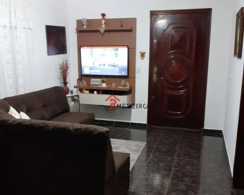 Casa com 3 quartos à venda, 160m2 em Praia Grande - SP - imagem 4 Foto 4 de Casa com 3 quartos à venda, 160m2 em Praia Grande - SP