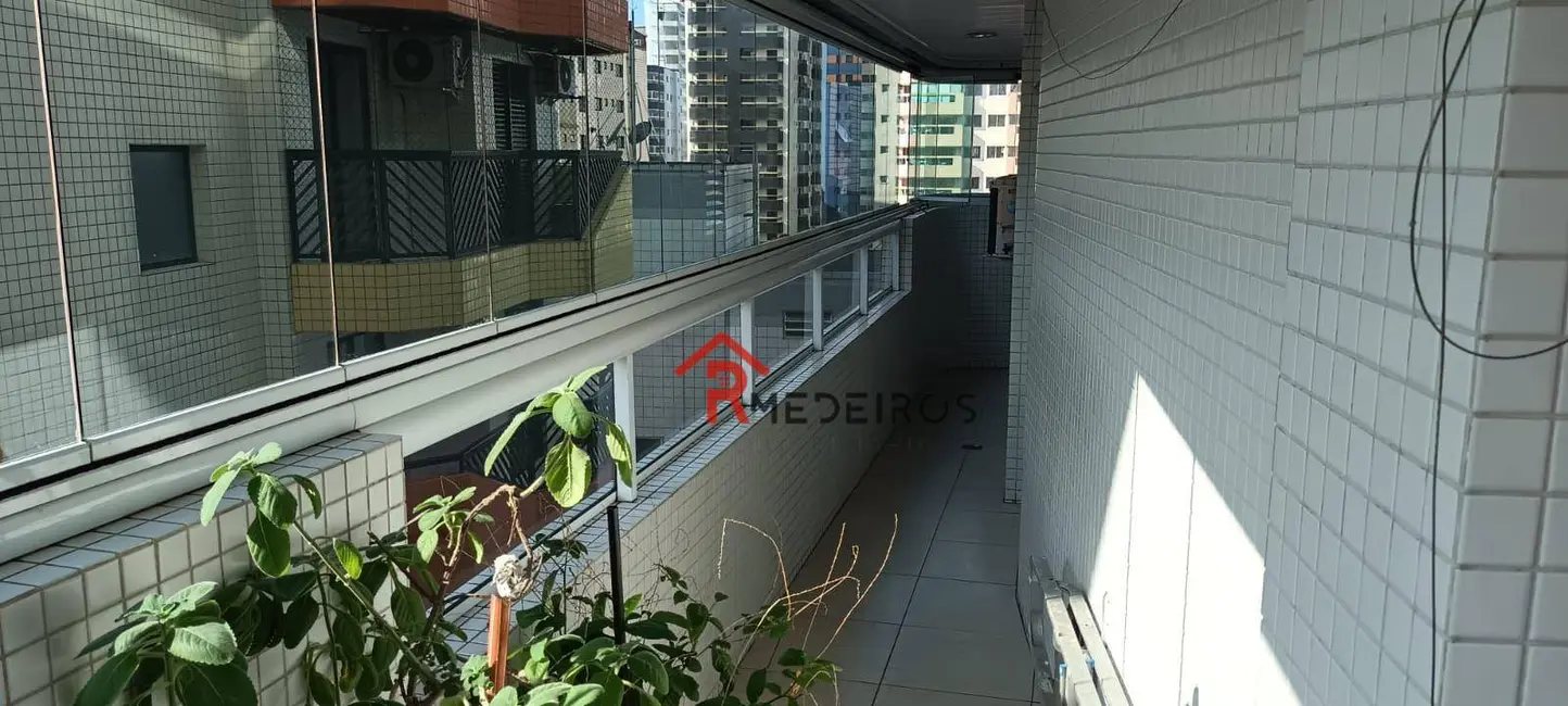 Apartamento com 2 quartos à venda, 110m2 em Aviação, Praia Grande - SP - imagem 5 Foto 5 de Apartamento com 2 quartos à venda, 110m2 em Aviação, Praia Grande - SP