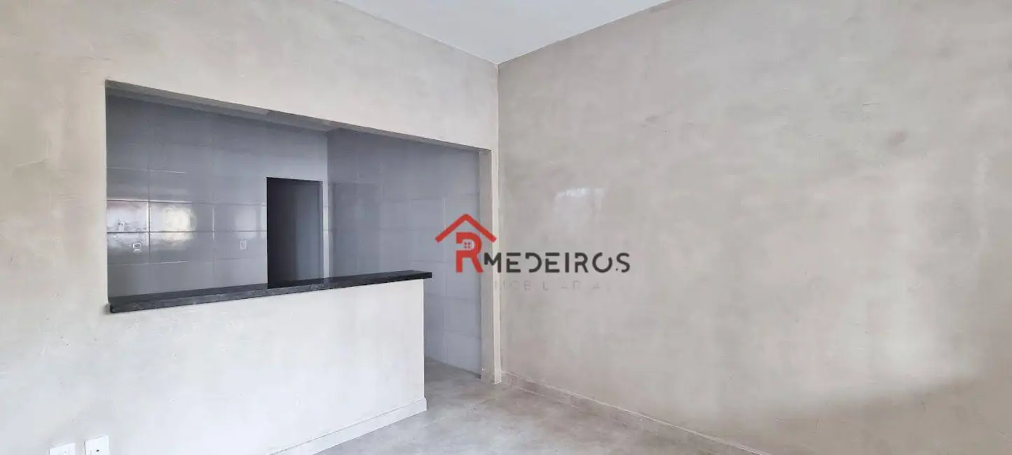 Foto 6 de Casa com 2 quartos à venda, 125m2 em Tupi, Praia Grande - SP