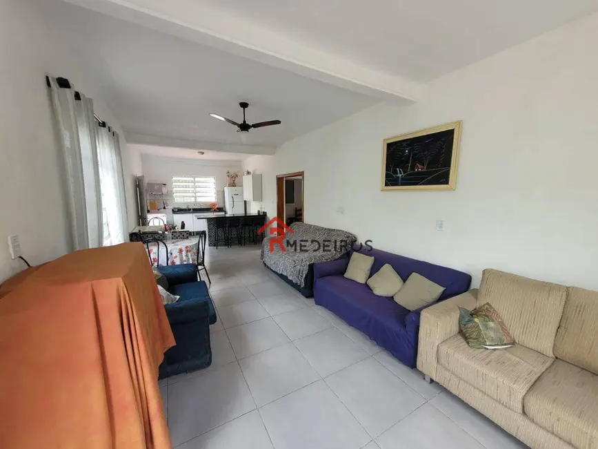 Casa com 3 quartos à venda, 290m2 em Nova Mirim, Praia Grande - SP - imagem 2 Foto 2 de Casa com 3 quartos à venda, 290m2 em Nova Mirim, Praia Grande - SP