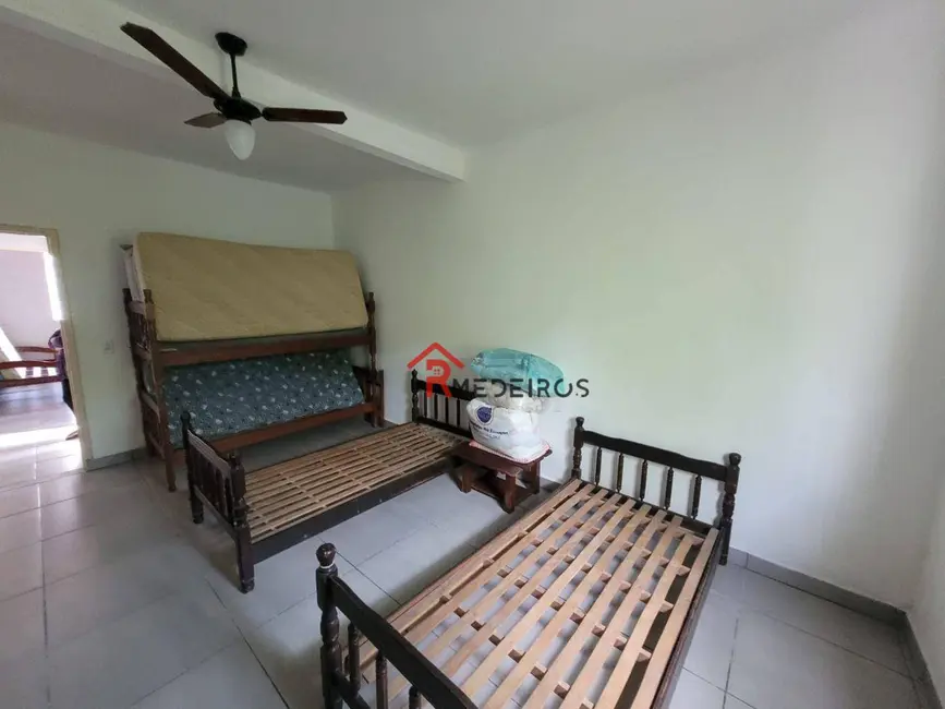 Casa com 3 quartos à venda, 290m2 em Nova Mirim, Praia Grande - SP - imagem 9 Foto 9 de Casa com 3 quartos à venda, 290m2 em Nova Mirim, Praia Grande - SP