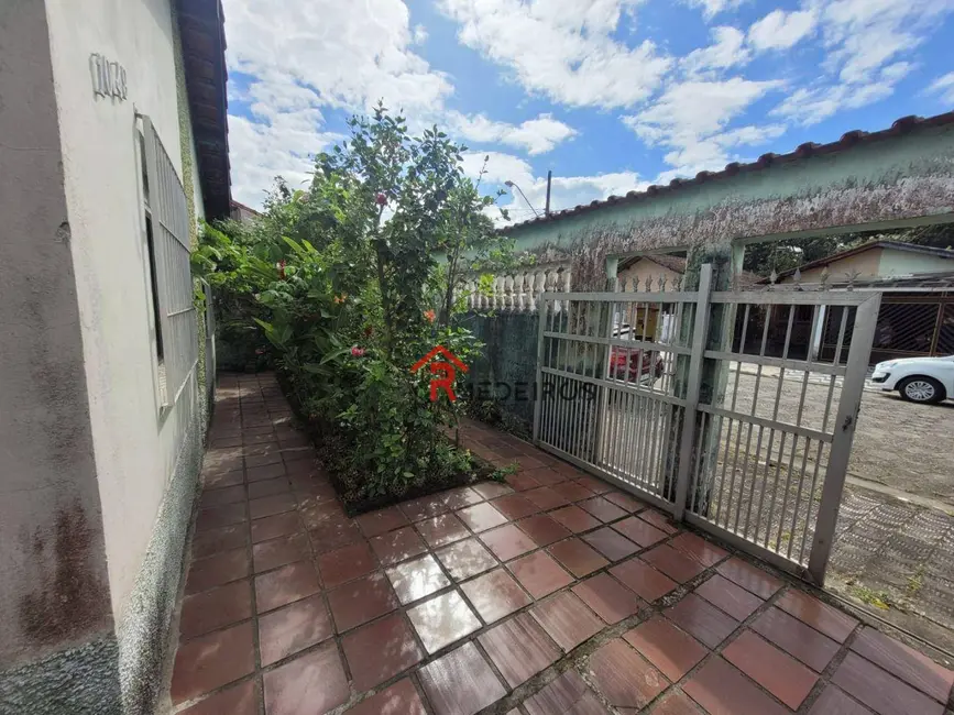 Casa com 3 quartos à venda, 290m2 em Nova Mirim, Praia Grande - SP - imagem 1 Foto 1 de Casa com 3 quartos à venda, 290m2 em Nova Mirim, Praia Grande - SP