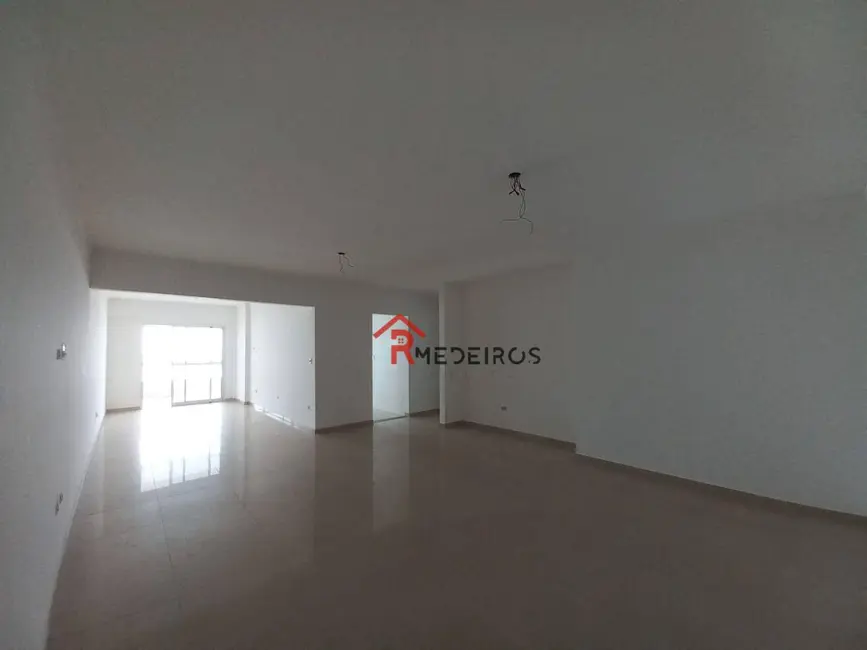 Apartamento com 3 quartos à venda, 195m2 em Aviação, Praia Grande - SP - imagem 3 Foto 3 de Apartamento com 3 quartos à venda, 195m2 em Aviação, Praia Grande - SP