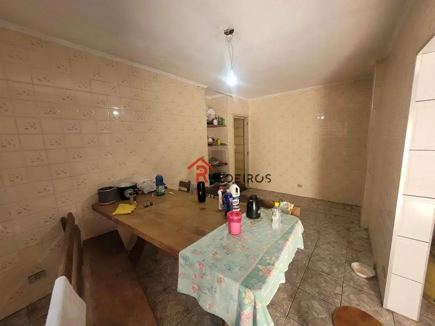 Foto 8 de Casa com 4 quartos à venda, 140m2 em Praia Grande - SP