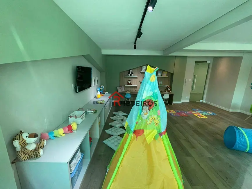 Apartamento com 3 quartos à venda, 137m2 em Boqueirão, Praia Grande - SP - imagem 6 Foto 6 de Apartamento com 3 quartos à venda, 137m2 em Boqueirão, Praia Grande - SP