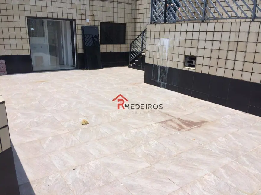 Foto 8 de Cobertura com 3 quartos à venda, 250m2 em Tupi, Praia Grande - SP