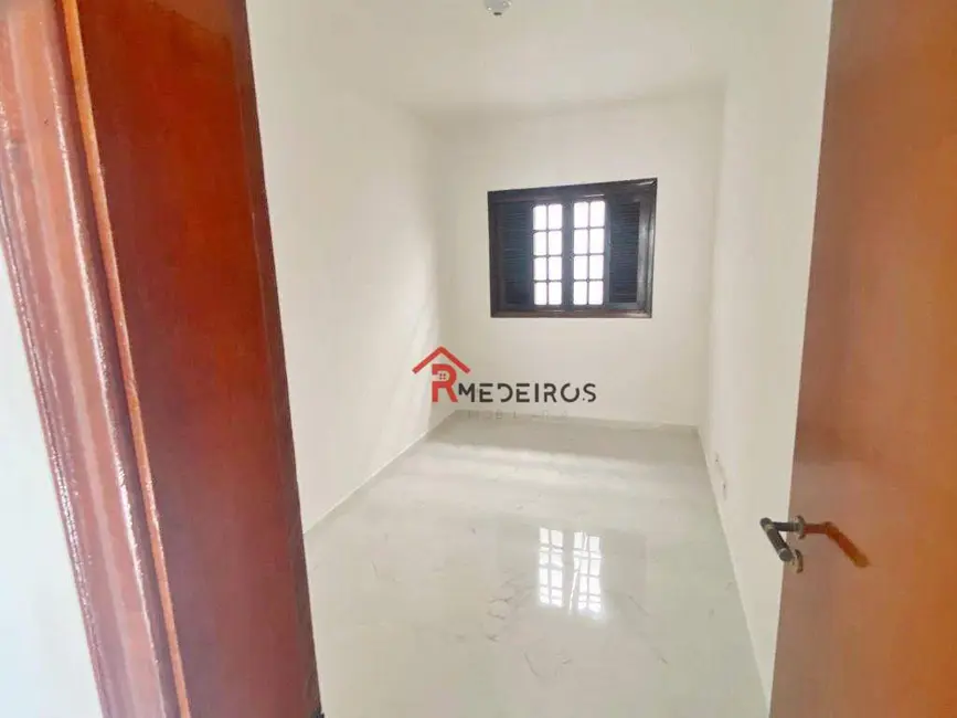 Foto 8 de Casa com 3 quartos à venda, 142m2 em Ocian, Praia Grande - SP
