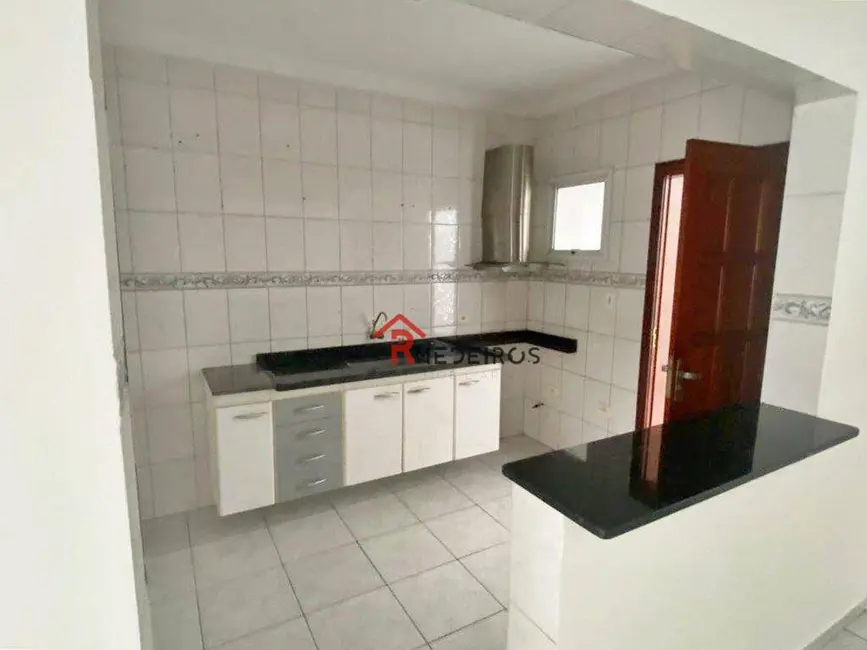 Foto 5 de Casa com 3 quartos à venda, 142m2 em Ocian, Praia Grande - SP