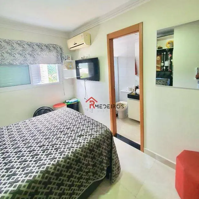 Apartamento com 3 quartos à venda, 140m2 em Canto do Forte, Praia Grande - SP - imagem 8 Foto 8 de Apartamento com 3 quartos à venda, 140m2 em Canto do Forte, Praia Grande - SP