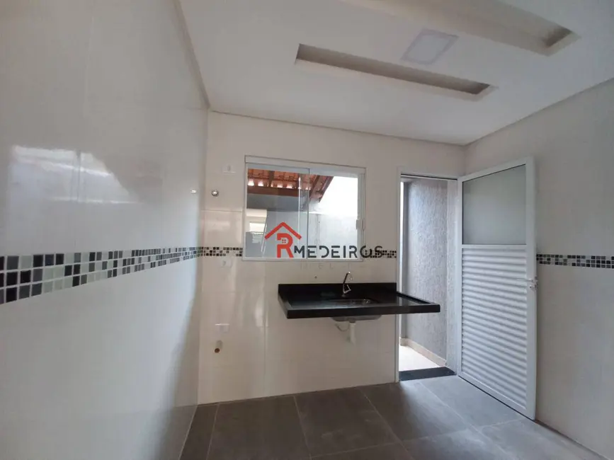Foto 6 de Casa de Condomínio com 2 quartos à venda, 77m2 em Caiçara, Praia Grande - SP