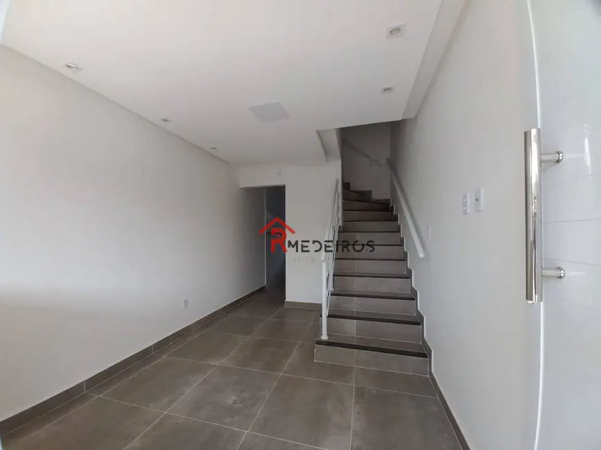 Foto 4 de Casa de Condomínio com 2 quartos à venda, 79m2 em Caiçara, Praia Grande - SP