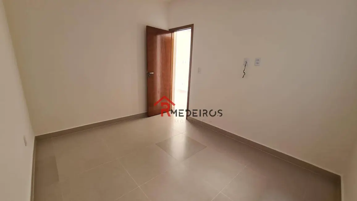 Foto 12 de Casa de Condomínio com 2 quartos à venda, 65m2 em Caiçara, Praia Grande - SP