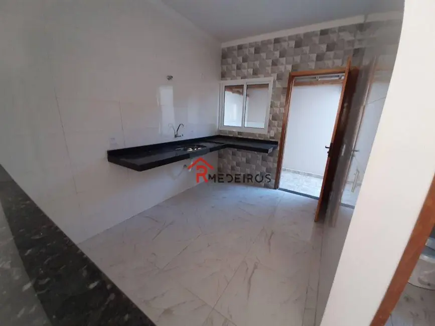Foto 8 de Casa de Condomínio com 2 quartos à venda, 65m2 em Praia Grande - SP