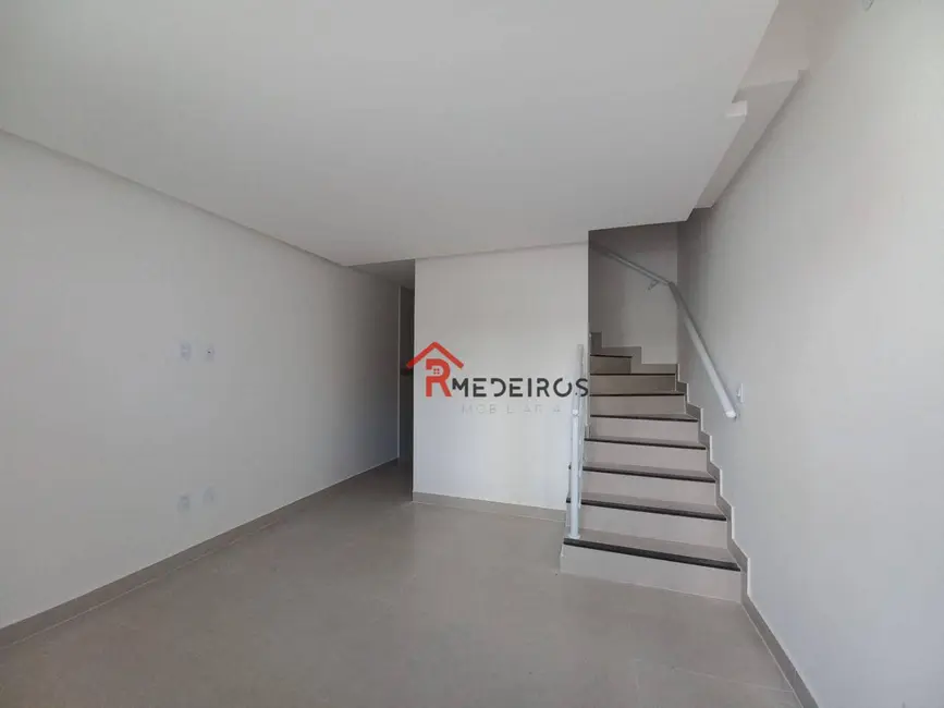 Foto 6 de Casa de Condomínio com 2 quartos à venda, 77m2 em Caiçara, Praia Grande - SP