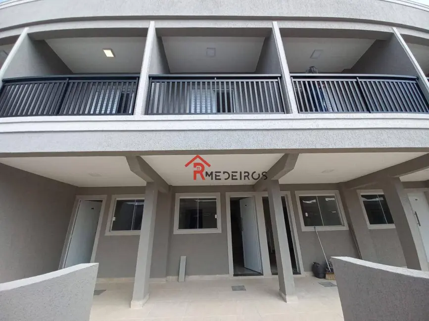 Foto 1 de Casa de Condomínio com 2 quartos à venda, 79m2 em Caiçara, Praia Grande - SP