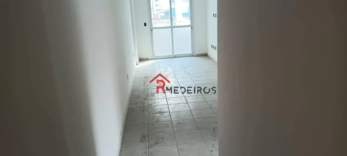 Foto 2 de Apartamento com 2 quartos à venda, 77m2 em Mirim, Praia Grande - SP