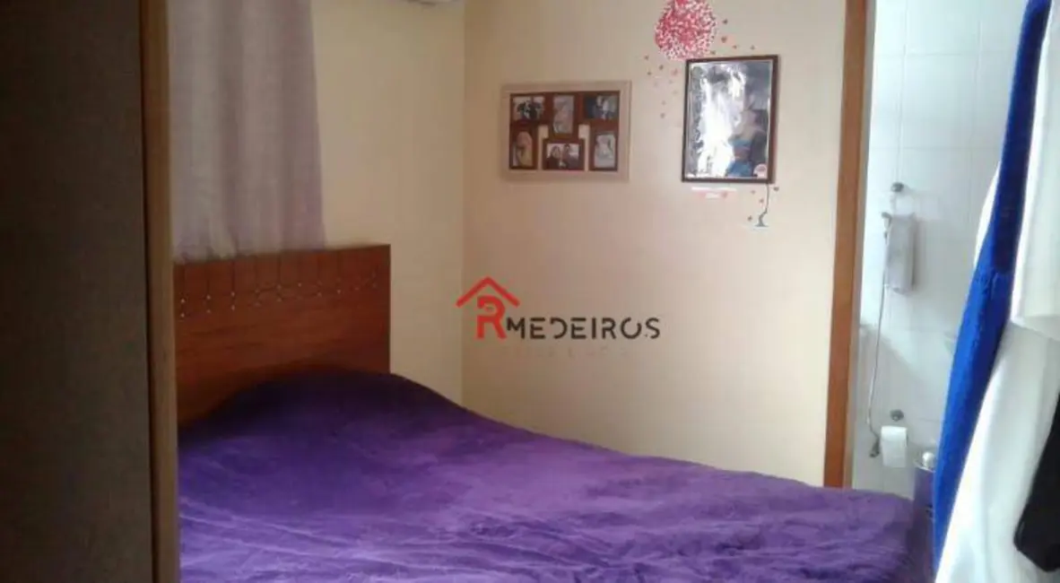 Apartamento com 2 quartos à venda, 80m2 em Guilhermina, Praia Grande - SP - imagem 8 Foto 8 de Apartamento com 2 quartos à venda, 80m2 em Guilhermina, Praia Grande - SP