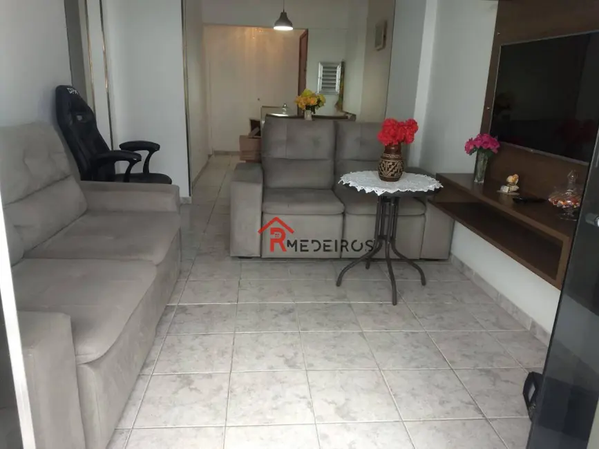 Foto 5 de Apartamento com 2 quartos à venda, 90m2 em Aviação, Praia Grande - SP