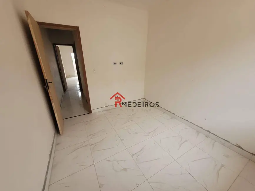 Foto 9 de Casa com 2 quartos à venda, 80m2 em Praia Grande - SP