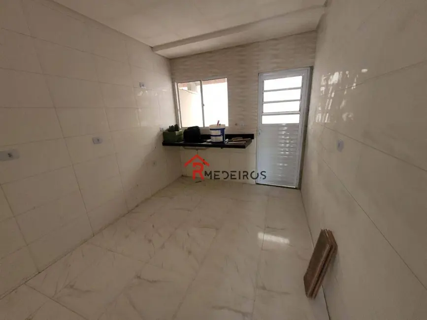 Foto 7 de Casa com 2 quartos à venda, 80m2 em Praia Grande - SP