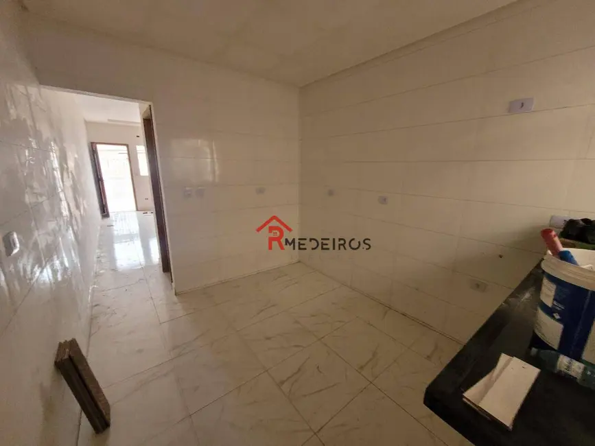 Foto 8 de Casa com 2 quartos à venda, 80m2 em Praia Grande - SP