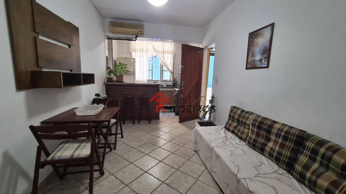 Foto 2 de Apartamento com 2 quartos à venda, 75m2 em Ocian, Praia Grande - SP