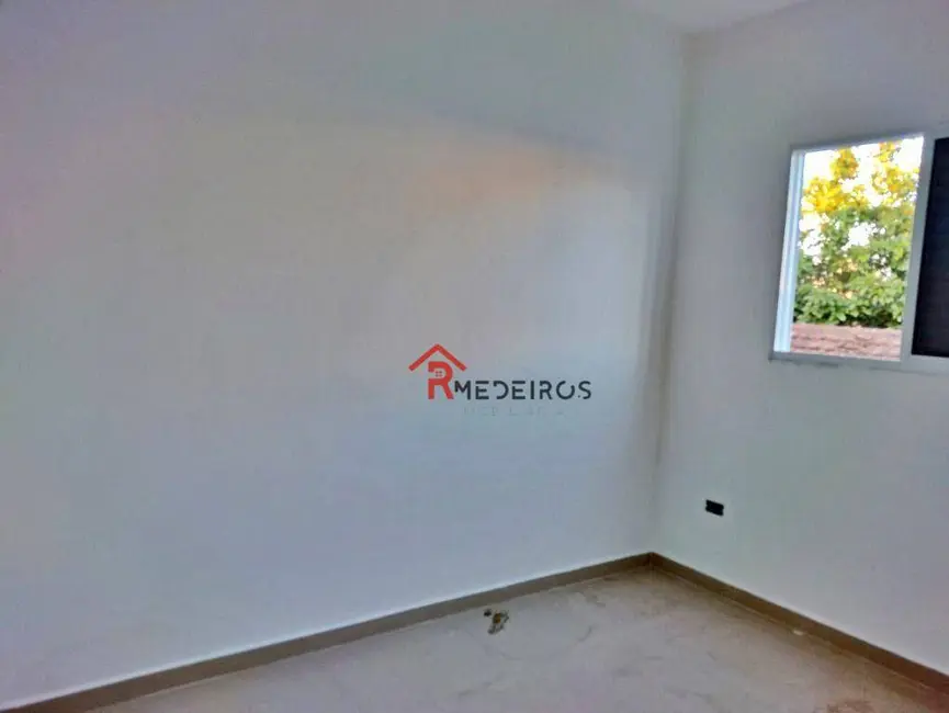 Casa de Condomínio com 2 quartos à venda, 95m2 em Praia Grande - SP - imagem 6 Foto 6 de Casa de Condomínio com 2 quartos à venda, 95m2 em Praia Grande - SP
