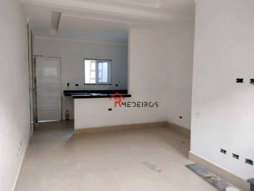 Casa de Condomínio com 2 quartos à venda, 95m2 em Praia Grande - SP - imagem 3 Foto 3 de Casa de Condomínio com 2 quartos à venda, 95m2 em Praia Grande - SP