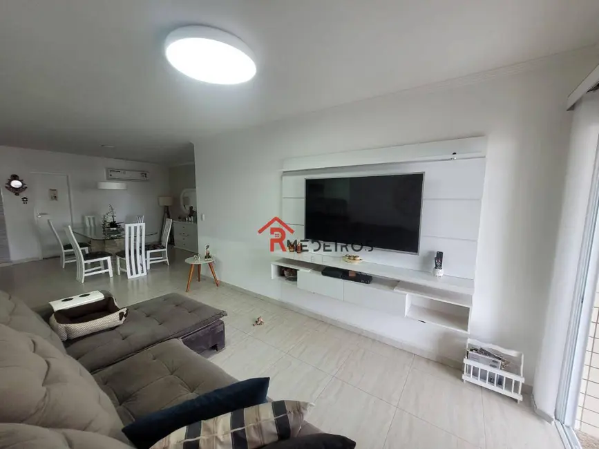 Foto 2 de Apartamento com 3 quartos à venda, 160m2 em Praia Grande - SP