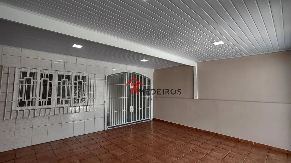 Foto 5 de Casa com 2 quartos à venda, 87m2 em Maracanã, Praia Grande - SP