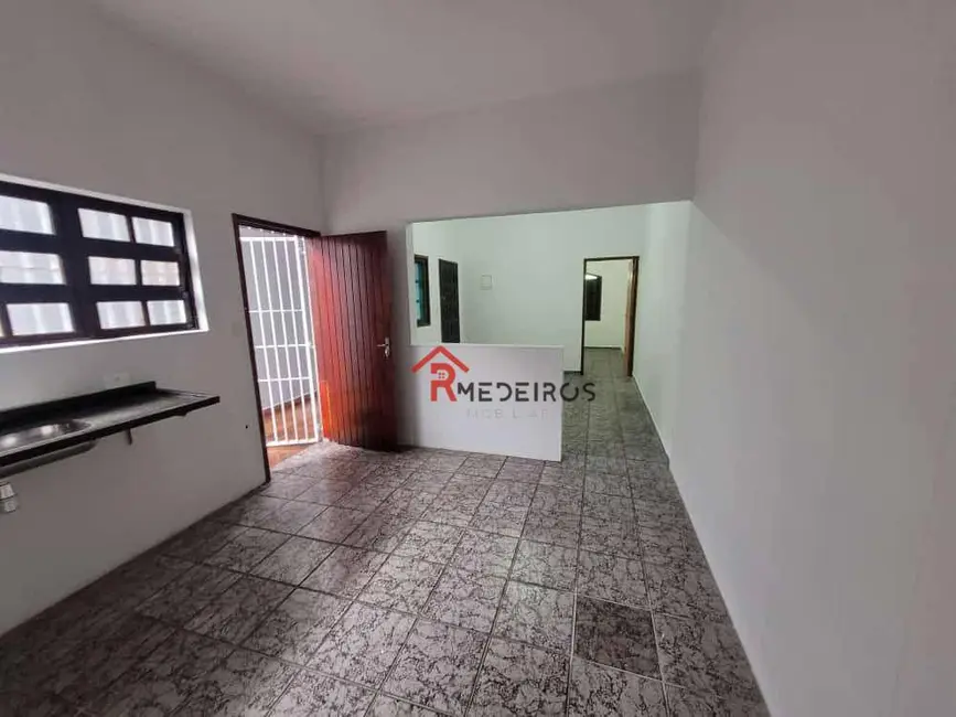 Foto 8 de Casa com 2 quartos à venda, 100m2 em Maracanã, Praia Grande - SP