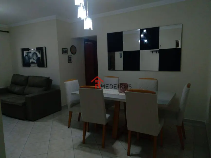 Foto 3 de Apartamento com 2 quartos à venda, 104m2 em Guilhermina, Praia Grande - SP