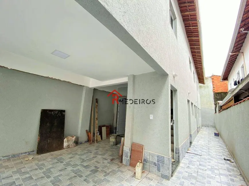 Foto 3 de Casa de Condomínio com 2 quartos à venda, 93m2 em Praia Grande - SP