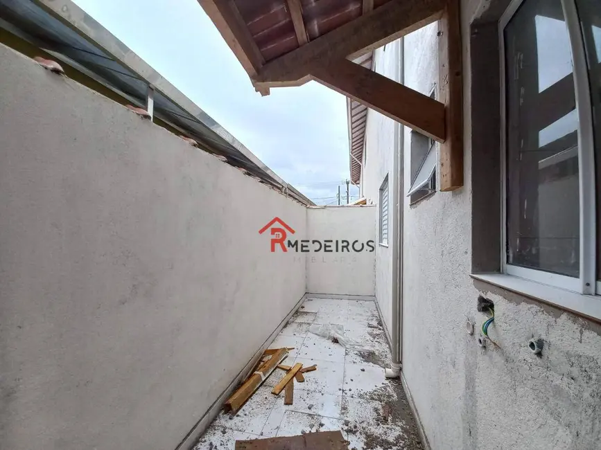 Casa de Condomínio com 2 quartos à venda, 72m2 em Praia Grande - SP - imagem 4 Foto 4 de Casa de Condomínio com 2 quartos à venda, 72m2 em Praia Grande - SP