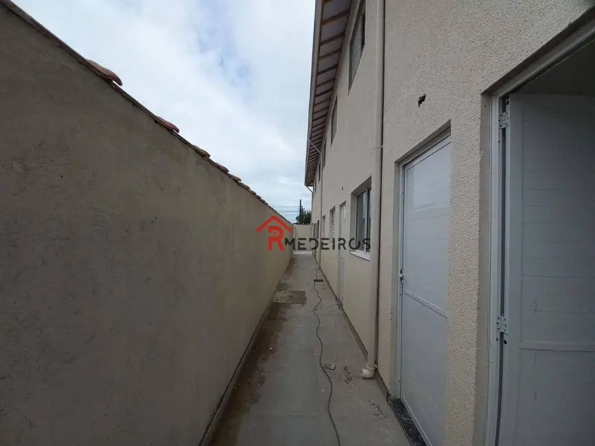 Foto 5 de Casa de Condomínio com 2 quartos à venda, 72m2 em Praia Grande - SP