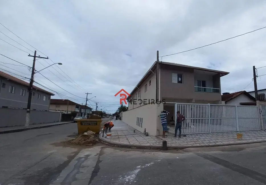 Foto 3 de Casa de Condomínio com 2 quartos à venda, 72m2 em Praia Grande - SP